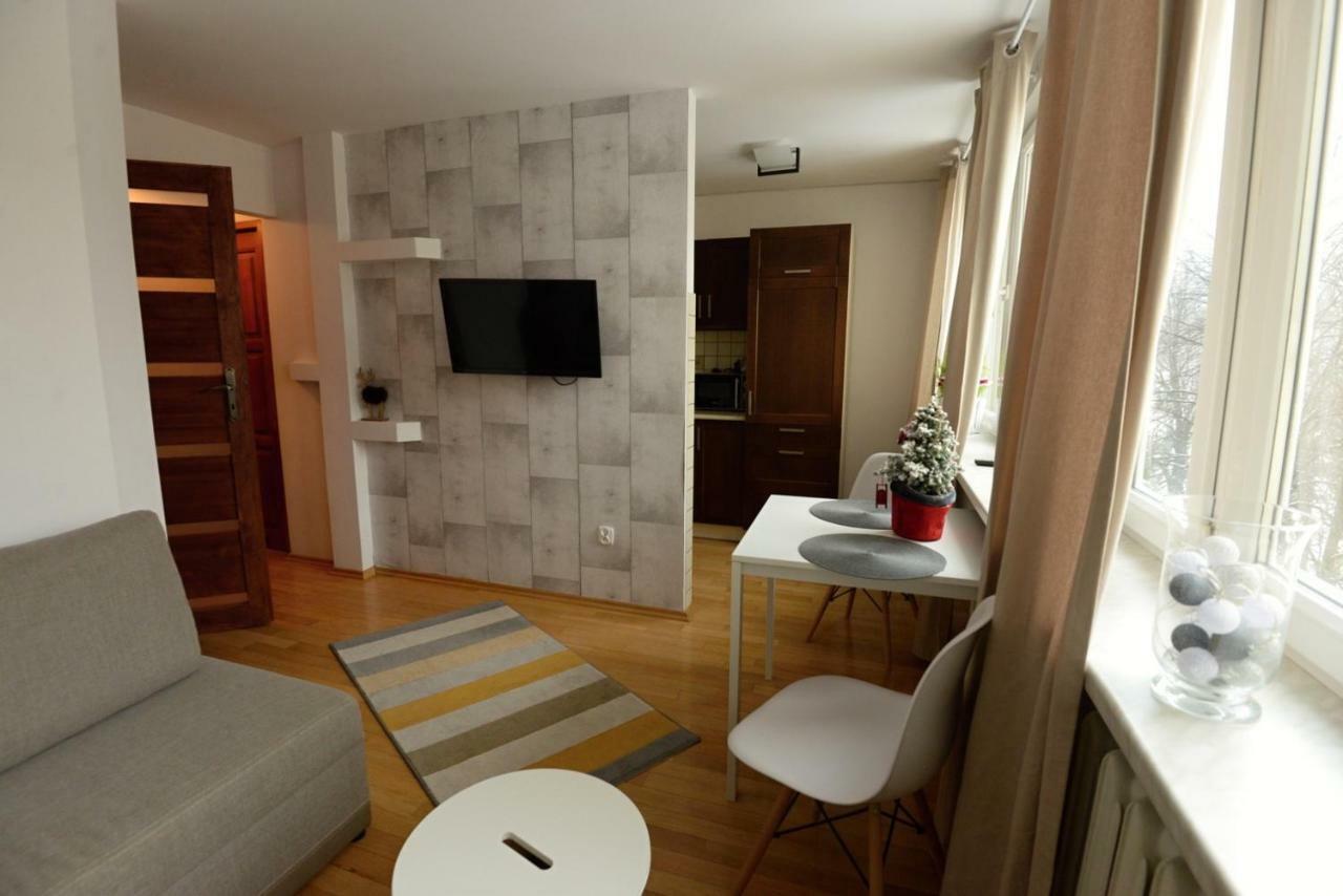 Apartament Columbus Apartamento Ustrzyki Dolne Exterior foto
