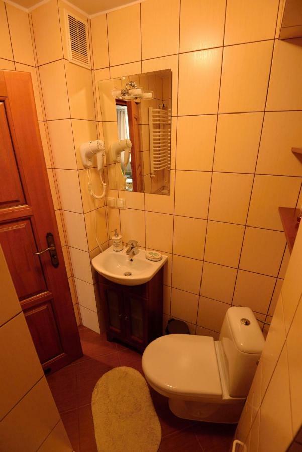 Apartament Columbus Apartamento Ustrzyki Dolne Exterior foto